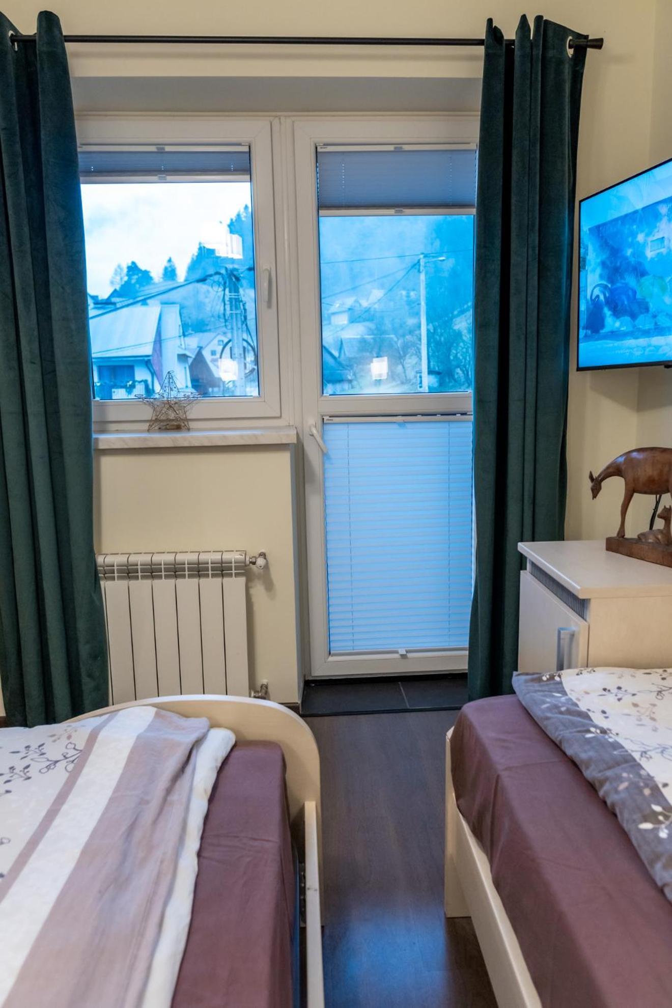 Hotel Gosciniec Stara Szkola Haluszowa Zewnętrze zdjęcie