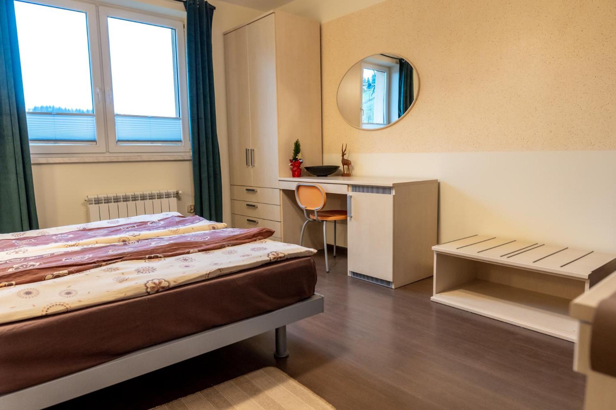 Hotel Gosciniec Stara Szkola Haluszowa Zewnętrze zdjęcie