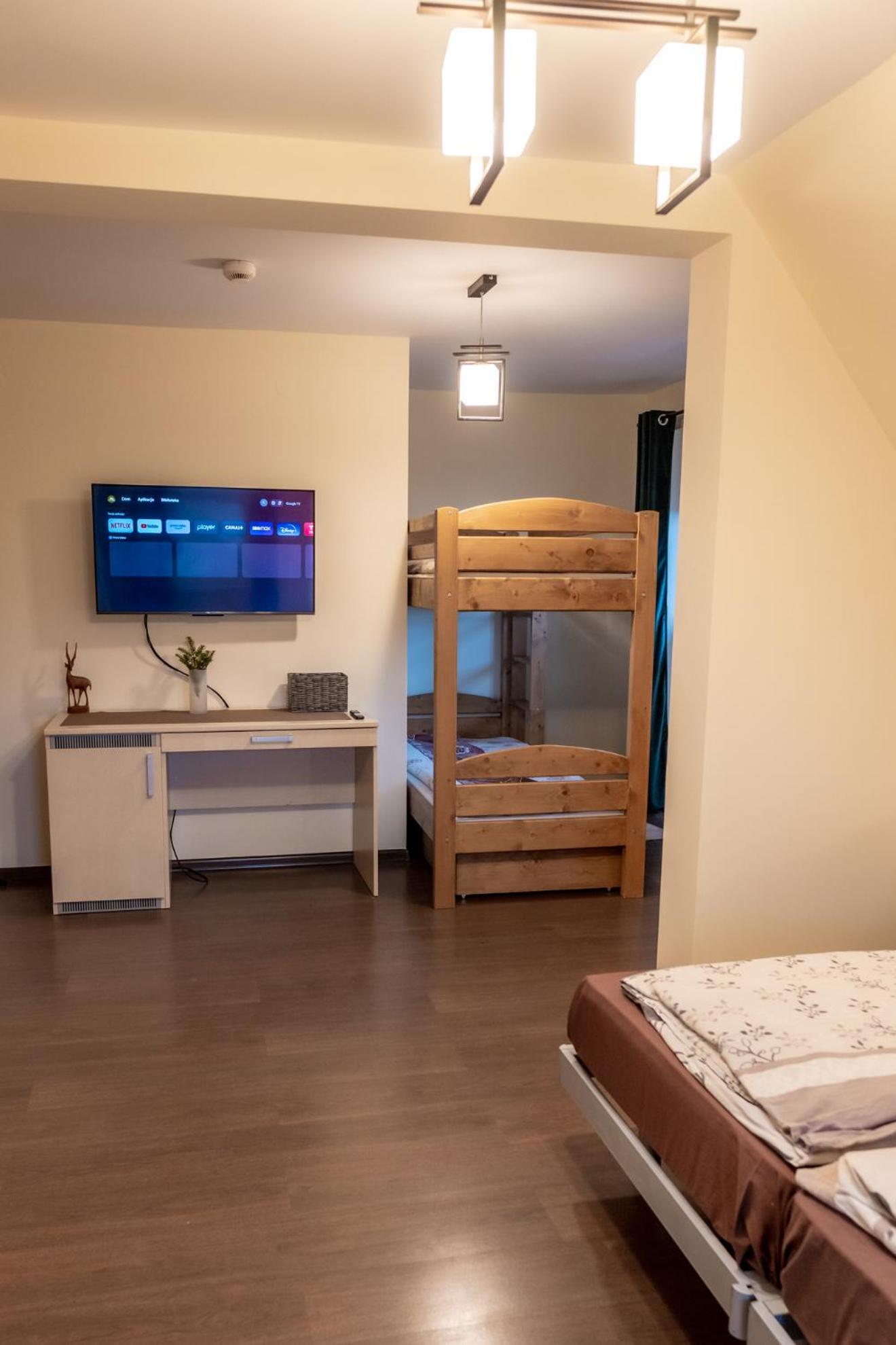 Hotel Gosciniec Stara Szkola Haluszowa Zewnętrze zdjęcie